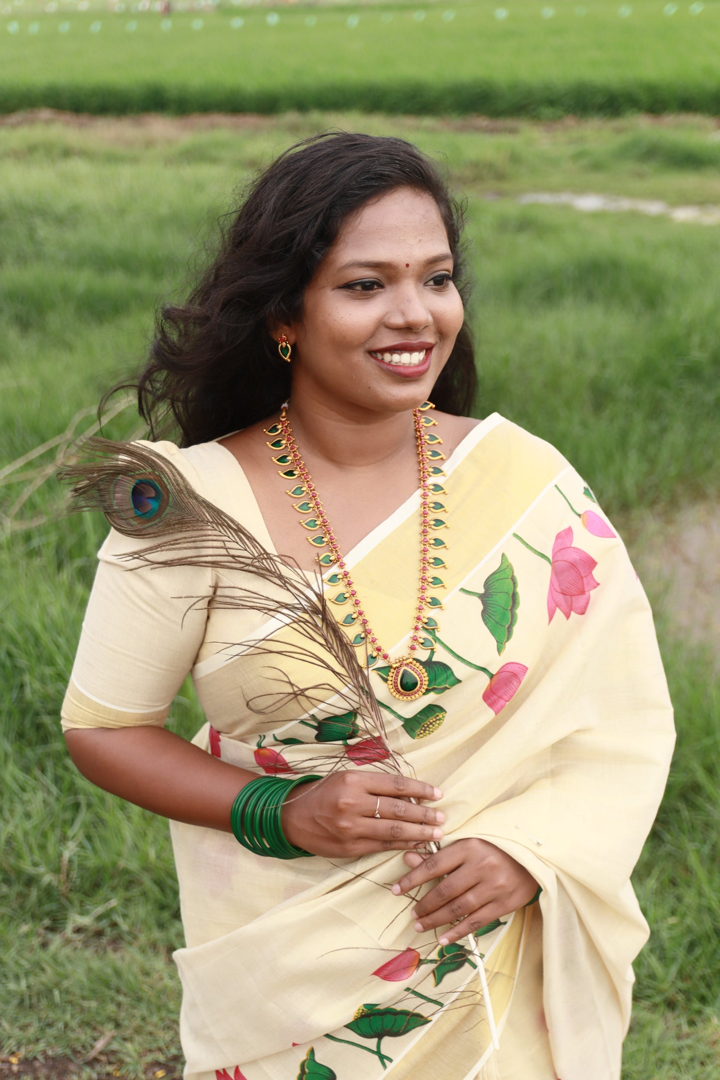 Tamara Pure Handloom Tissue Saree (with blouse)