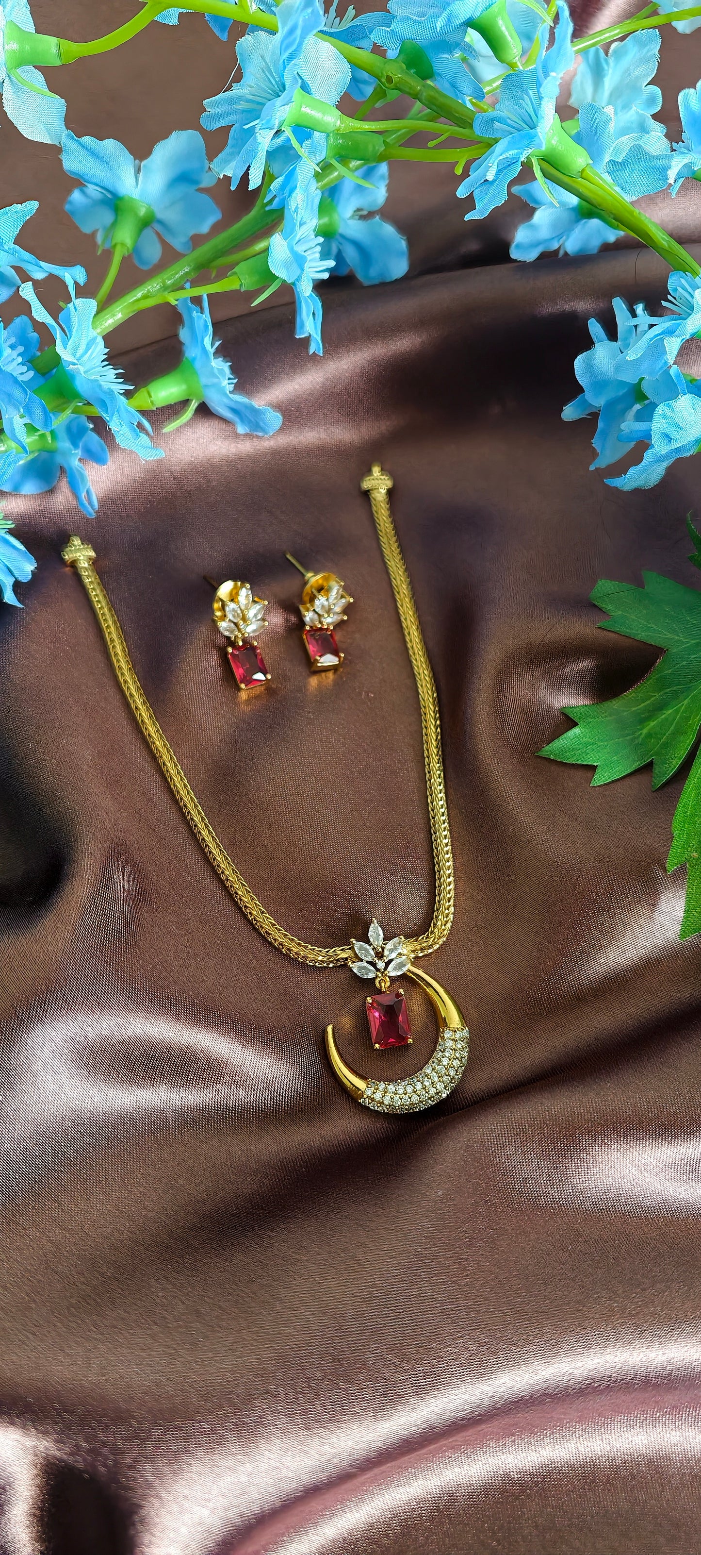 Chandni Stone Necklace Set