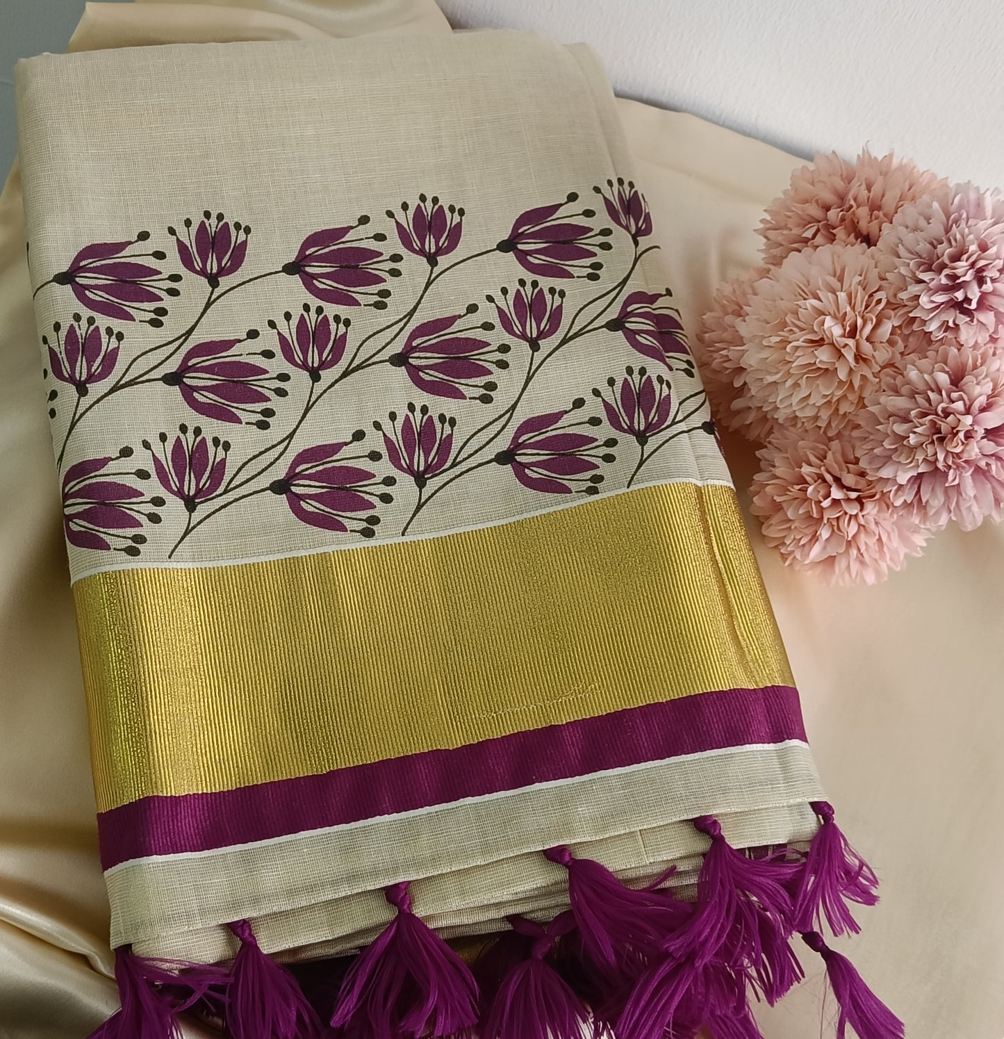 Savitri Pure Handloom Tissue Saree with tussles (with blouse)