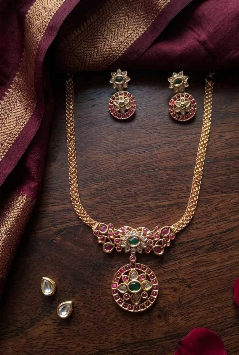 Pavitra Chain Necklace