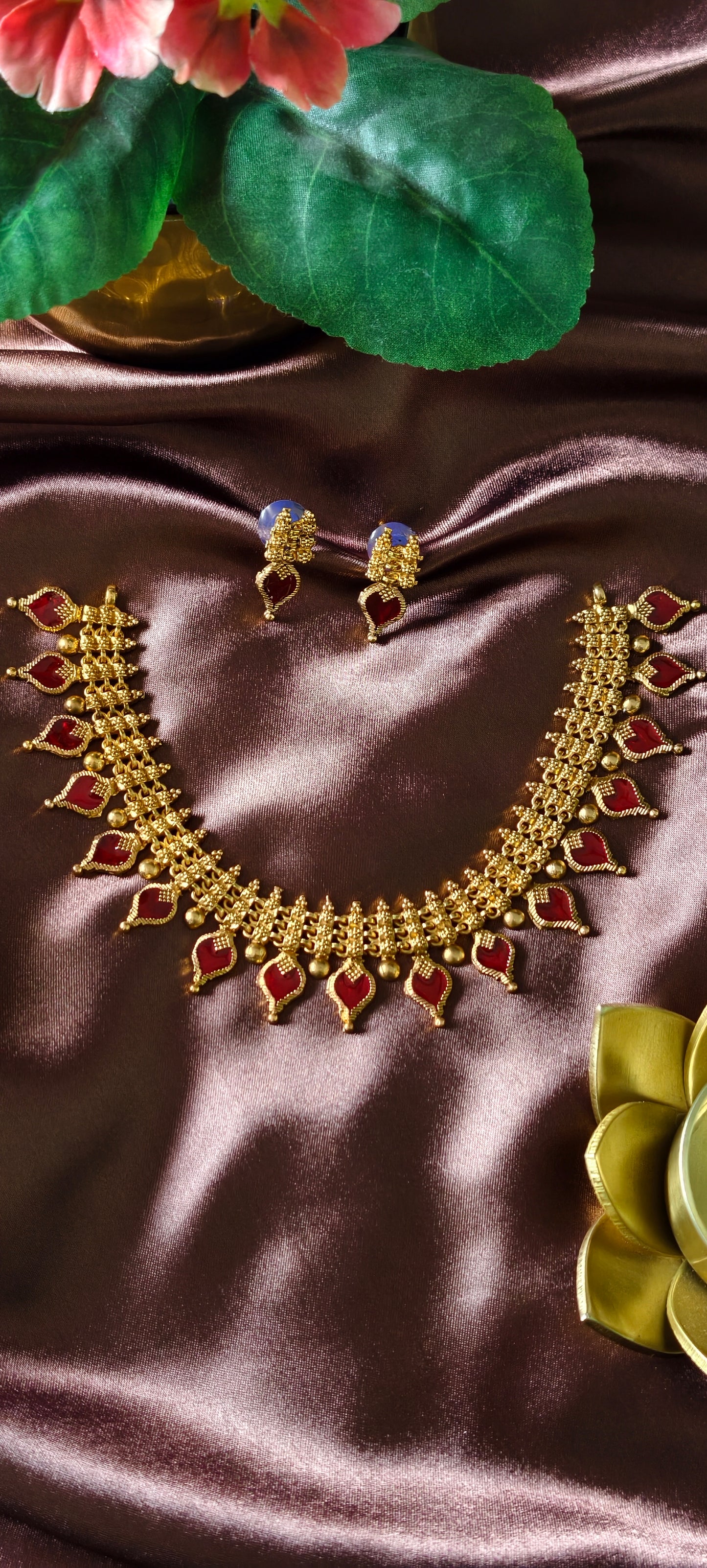 Red & Green Palakka Necklace Set